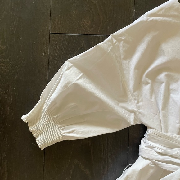 Babaton wrap blouse 100% cotton Sz S - Picture 3 of 4